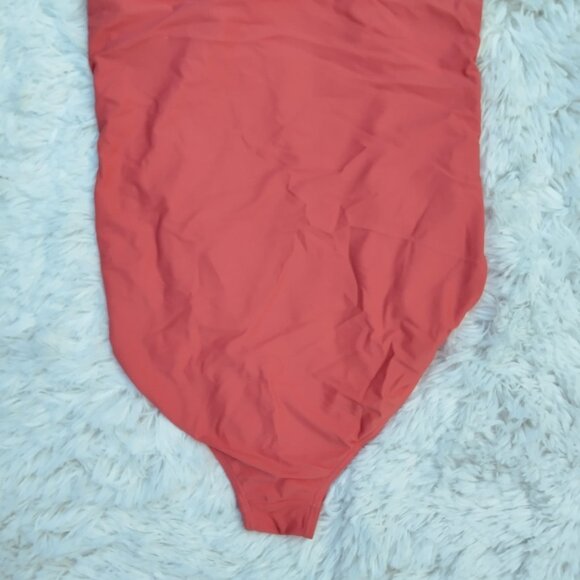 Tempotrek Shaping Compression One Piece Swimsuit - Picture 7 of 8